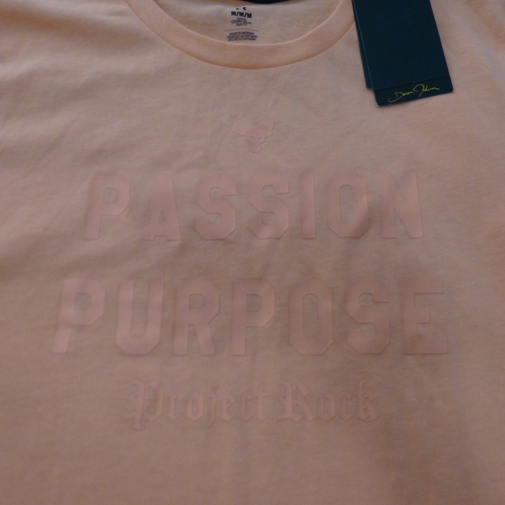 Under Armour Project Rock T Shirt Womens Medium Peach Loose Fit NWT Workout Gym - Picture 3 of 11